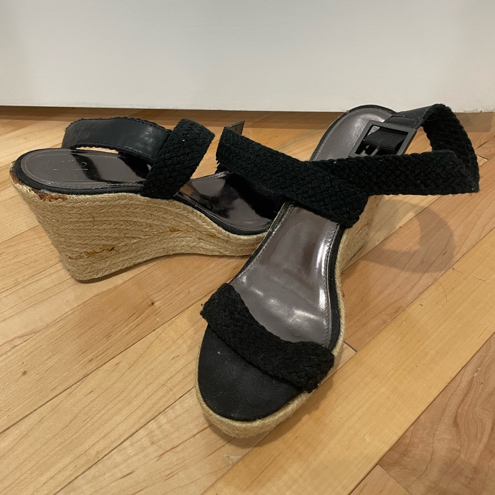 Size 10 Mossimo (Target) black woven espadrille sandals